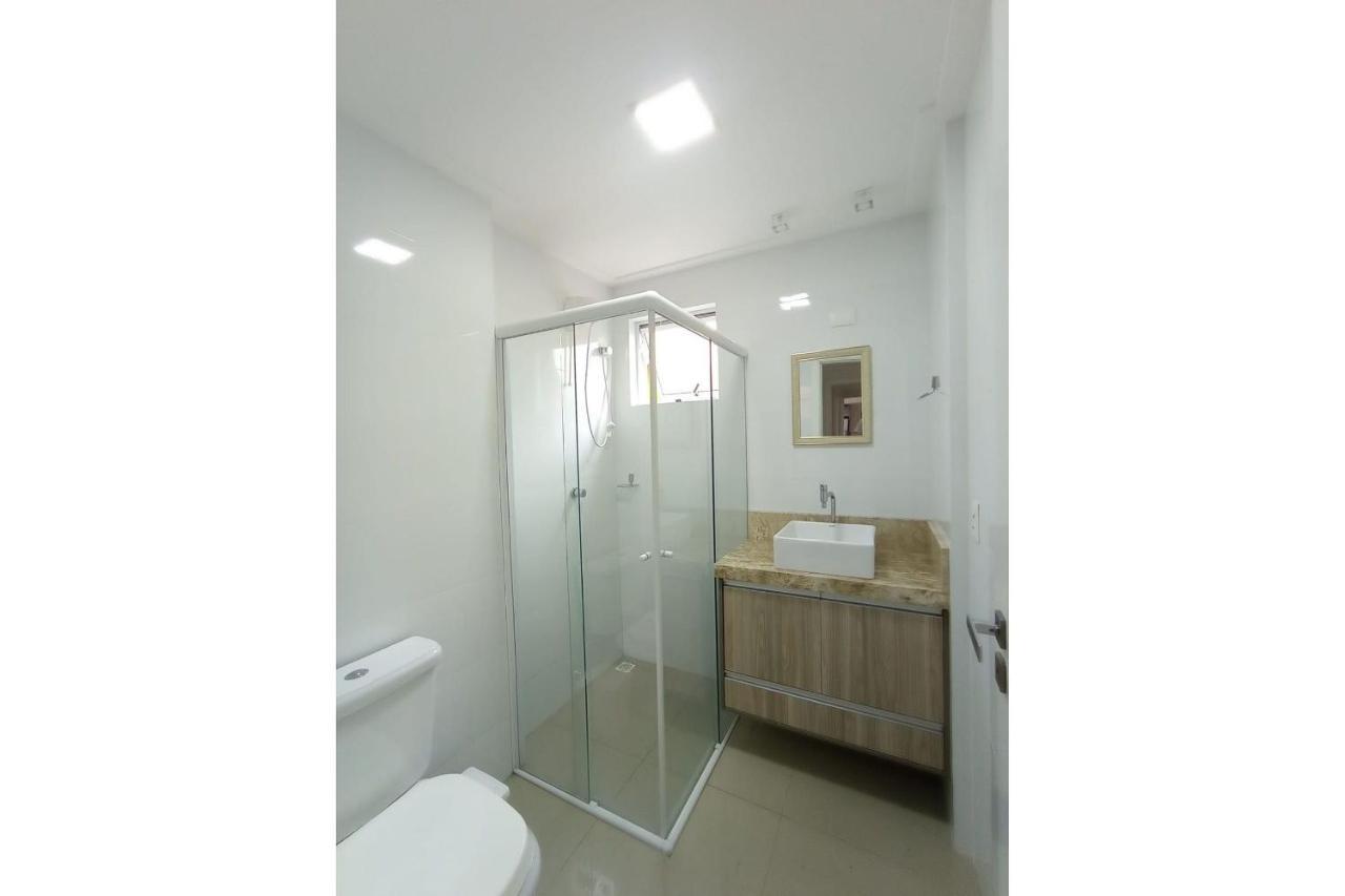 Var-101A Dpto Amplio En Condominio Cerrado Con Piscina Бомбиньяс Экстерьер фото